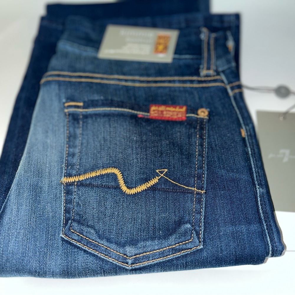 **NWT**  7 For All Mankind Jeans! Kimmie Bootcut style, Size 26
